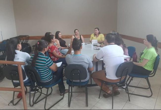 REUNIÃO DE PLANEJAMENTO DAS ATIVIDADES QUE SERÃO DESENVOLVIDAS NO MÊS DE MAIO REFERENTE A CAMPANHA DO DIA NACIONAL DE COMBATE AO ABUSO E A EXPLORAÇÃO SEXUAL 